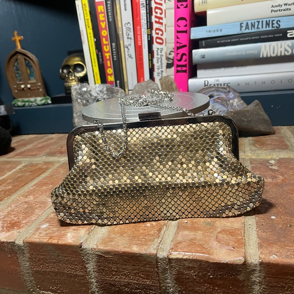 Jessica McClintock Gold Mesh Shoulder Bag with Chain Strap - Picture 1 of 4
